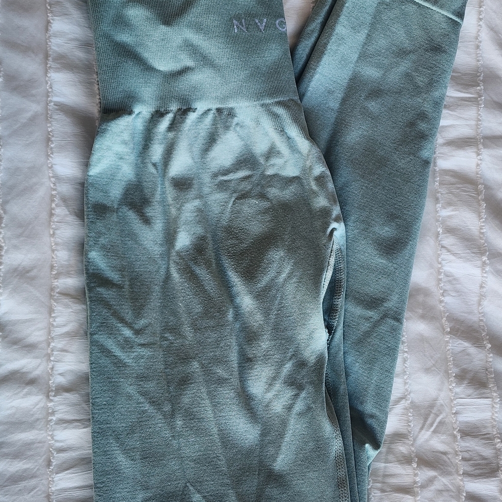 NVGTN Sage Green NV Seamless Leggings Size XS